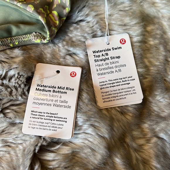 Lululemon waterside medium coverage swim bottoms and top - Picture 4 of 5
